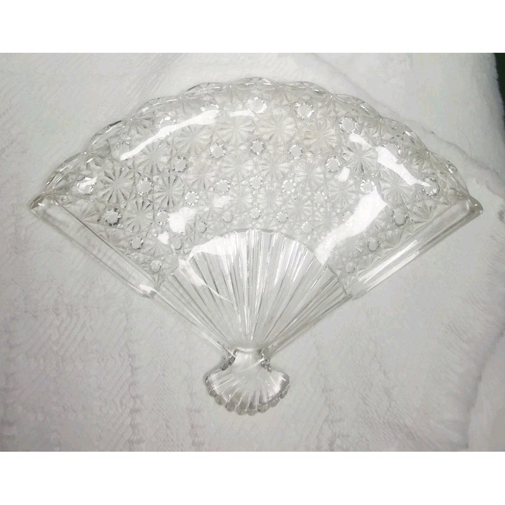 Vintage Avon 1970's Hostess Fancy Crystal Fan  Soapdish/Trinket Fragranced Soap